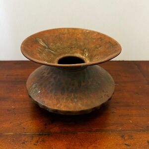 Gregorian Copper Hammered Spittoon Vase Patina Scalloped MCM 6.5 W, 4.5 T Inches